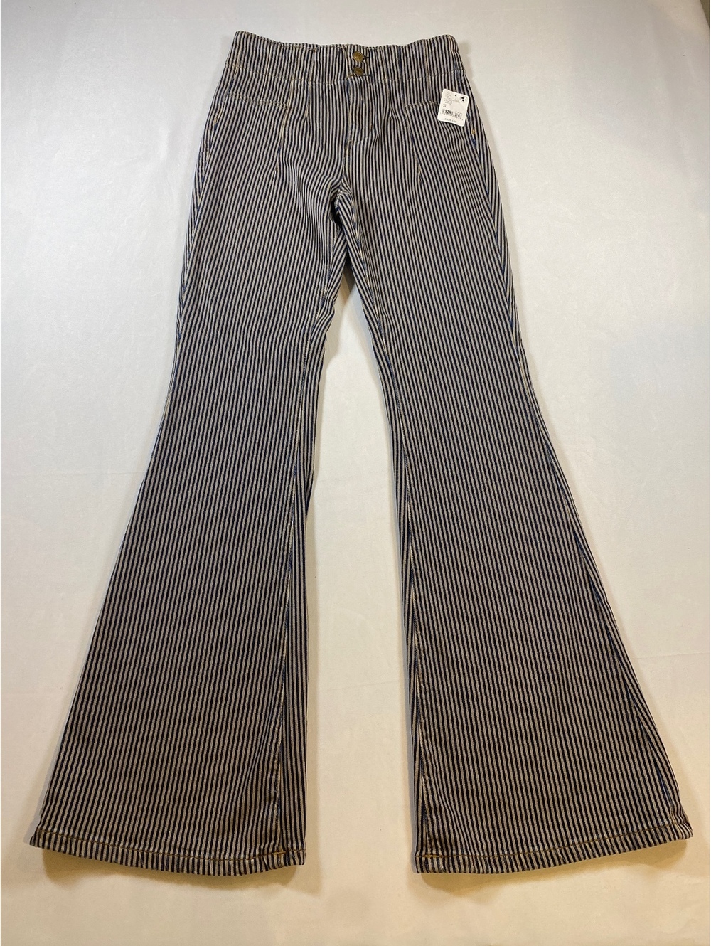 We The Free High Rise Flare Jeans Women Size 28